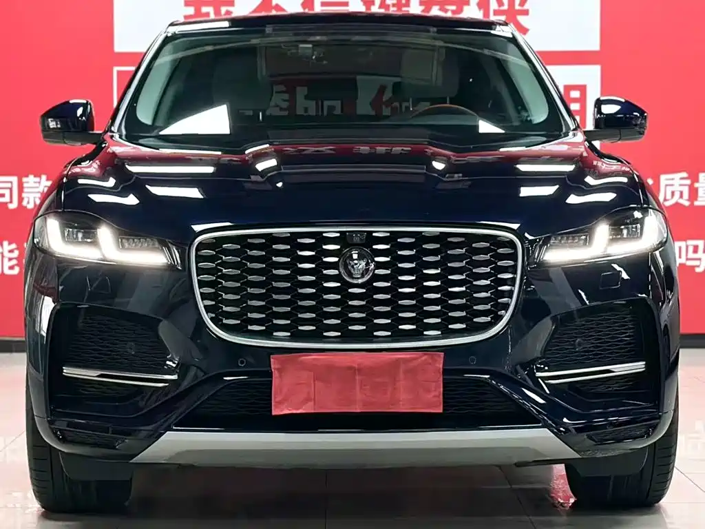 Jaguar F-PACE 2022 P250