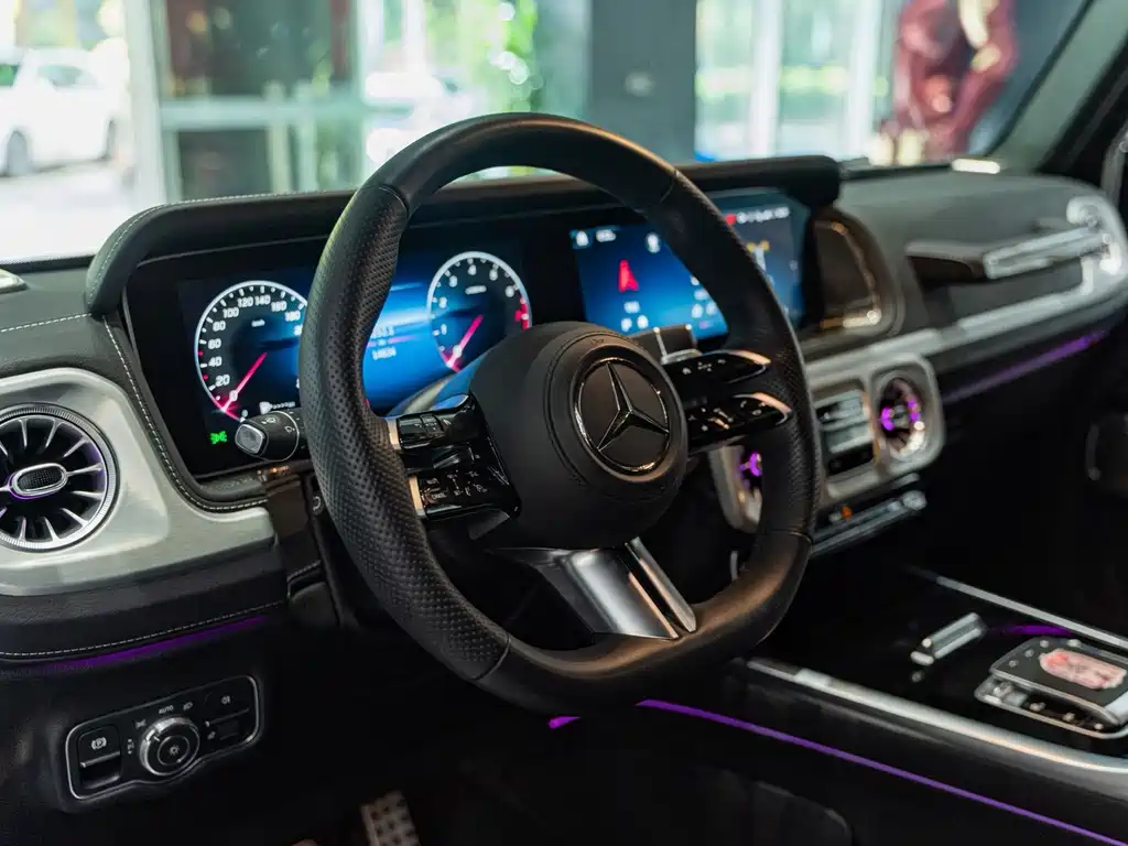 Mercedes-Benz G-Class 2025 G 500