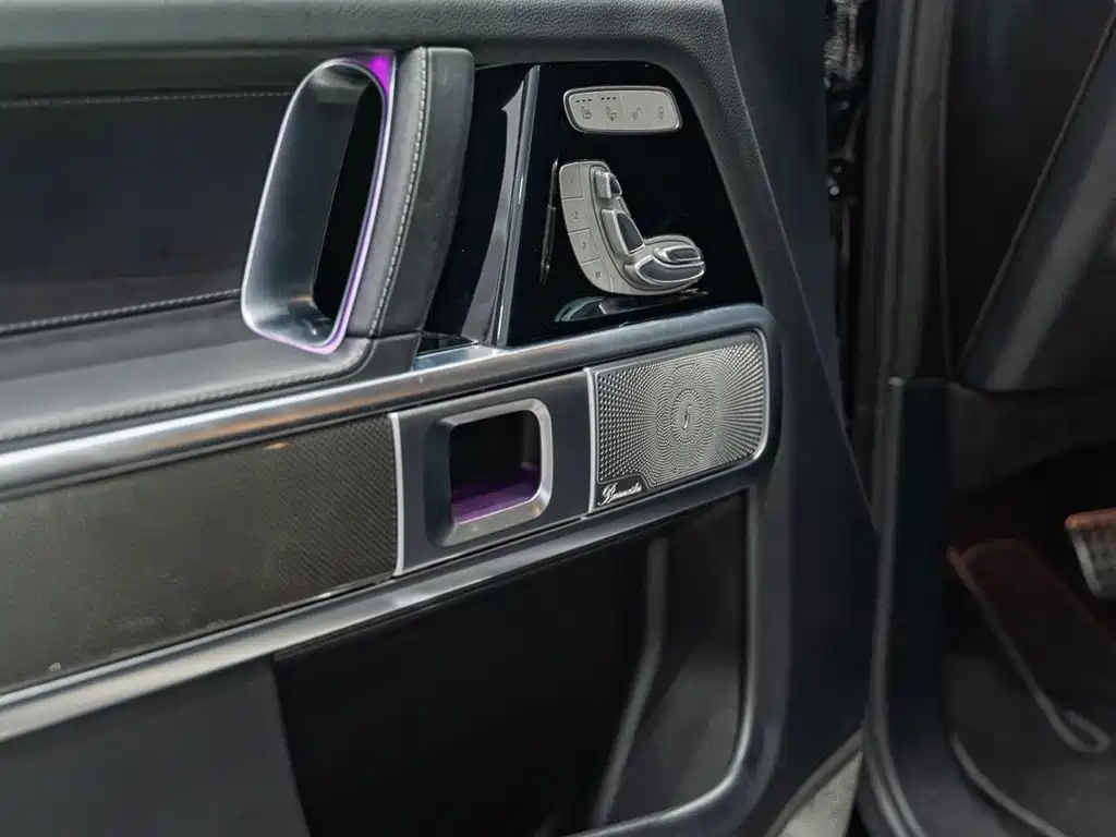 Mercedes-Benz G-Class 2025 G 500
