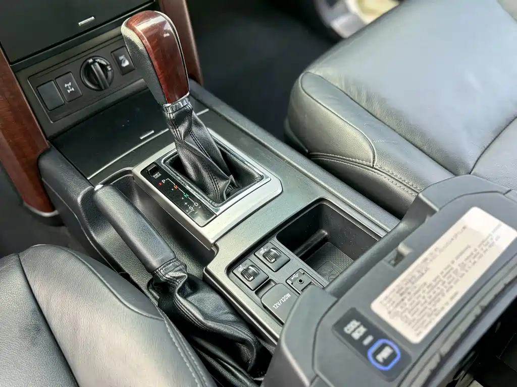 Prado 2016 3.5L Automatic TX-L NAVI