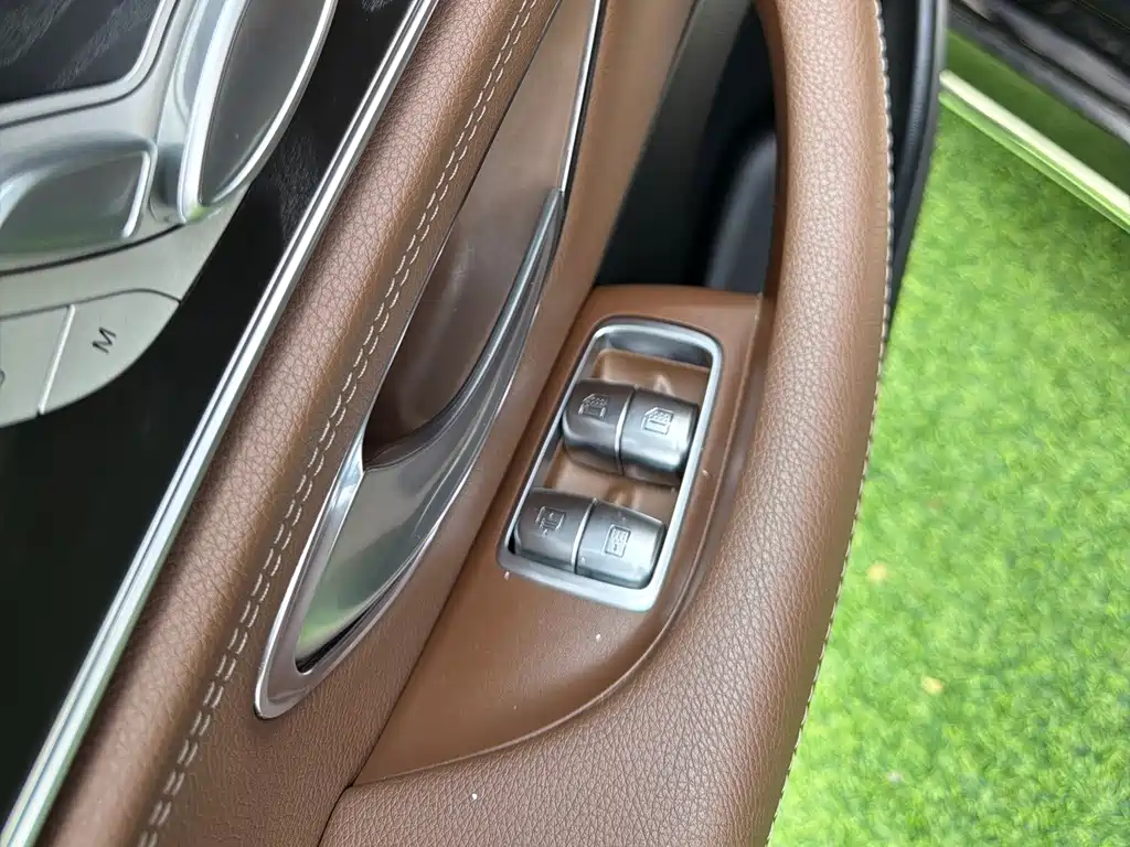 Mercedes-Benz E-Class 2019 Facelift E 300 L Sporty and Stylish Edition