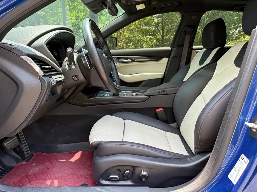 Cadillac CT5 2022 28T Platinum Super Cruise Edition