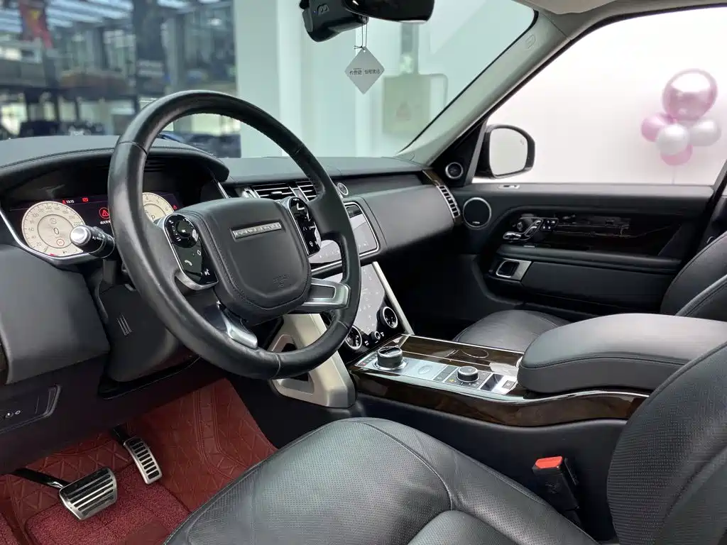 Range Rover 2022 3.0 L6 360PS Classic Edition