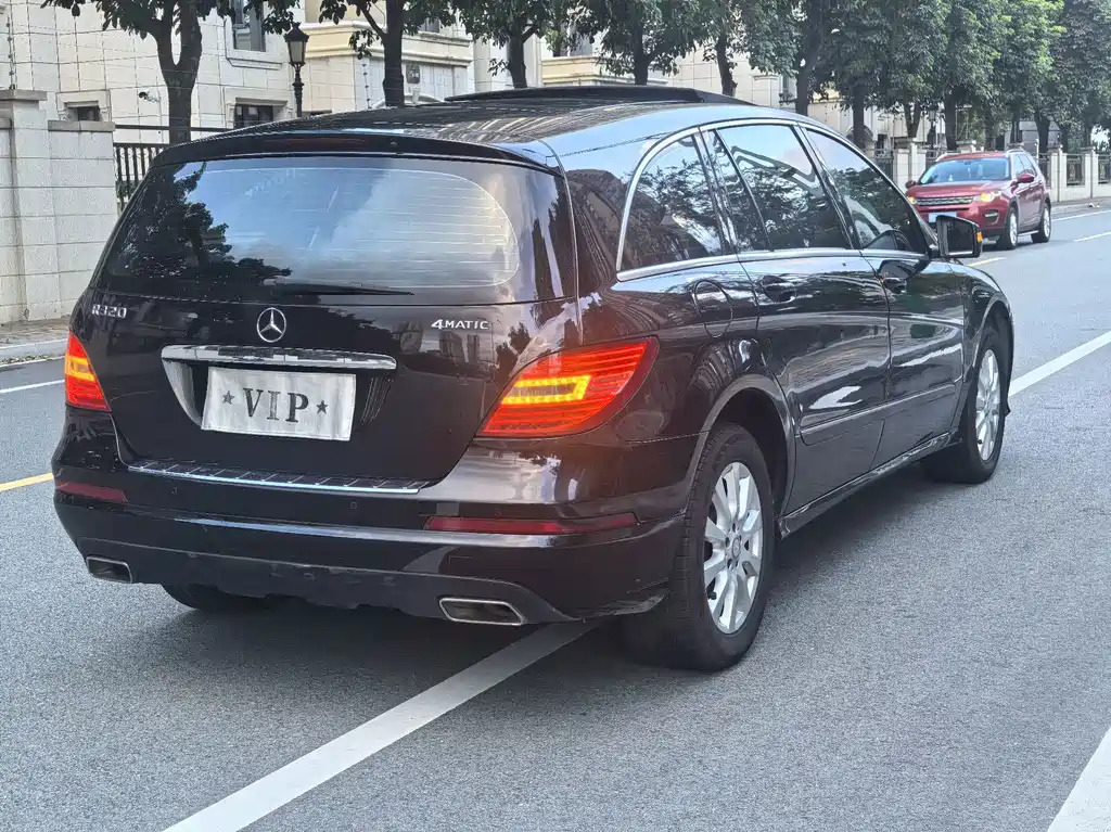 Mercedes R-Class 2015 R 320 4MATIC Luxury Edition