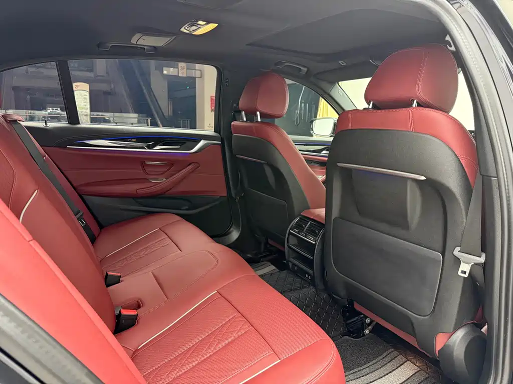 BMW 5 Series 2022 Model (Facelift 2) 525Li M Sport Package