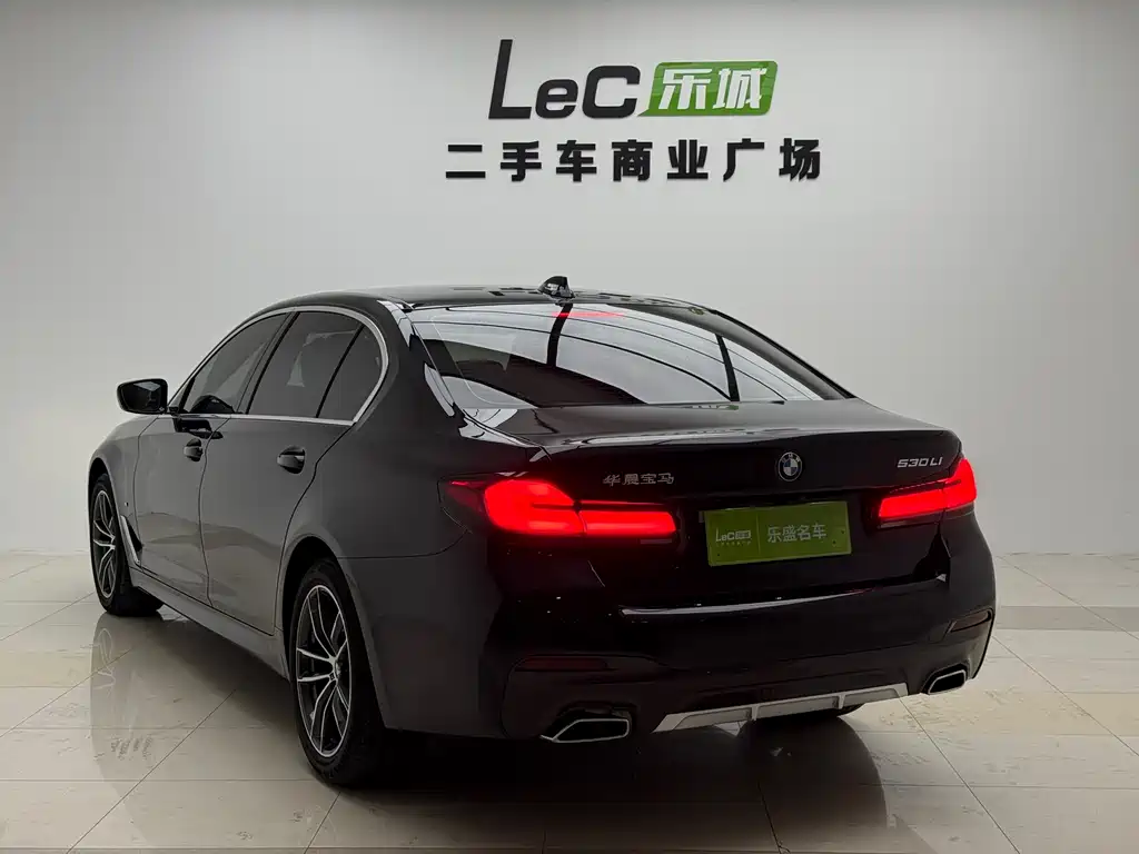 BMW 5 Series 2022 Model (Facelift 2) 525Li M Sport Package