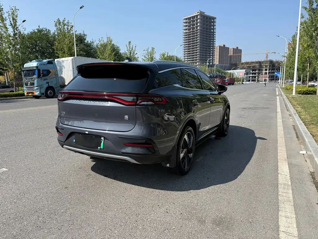 Song New Energy 2023 DM-i Champion Edition 112KM Prestige Model