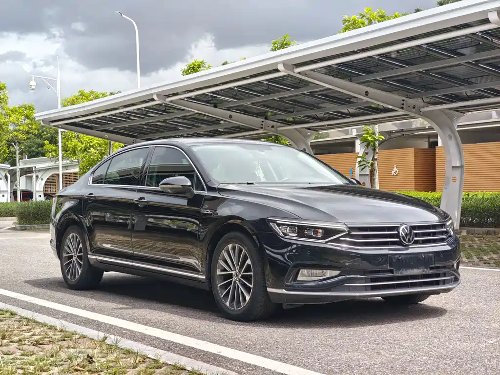 Magotan 2020 330TSI DSG Luxury Edition