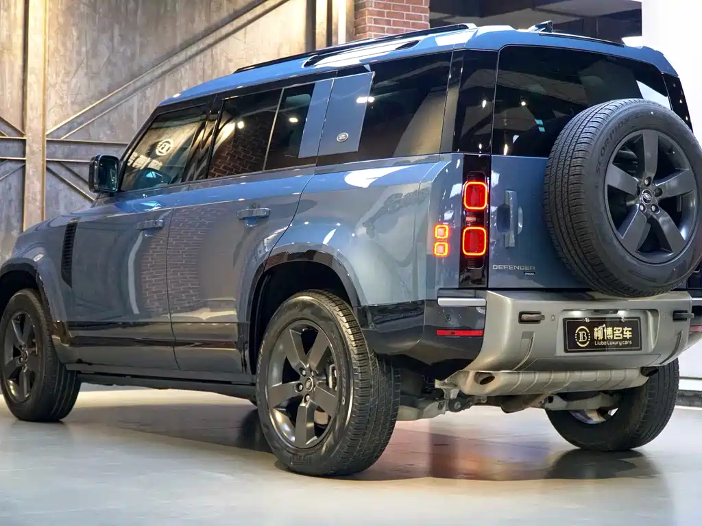 Land Rover Defender 2022 110 P400 X-DYNAMIC HSE