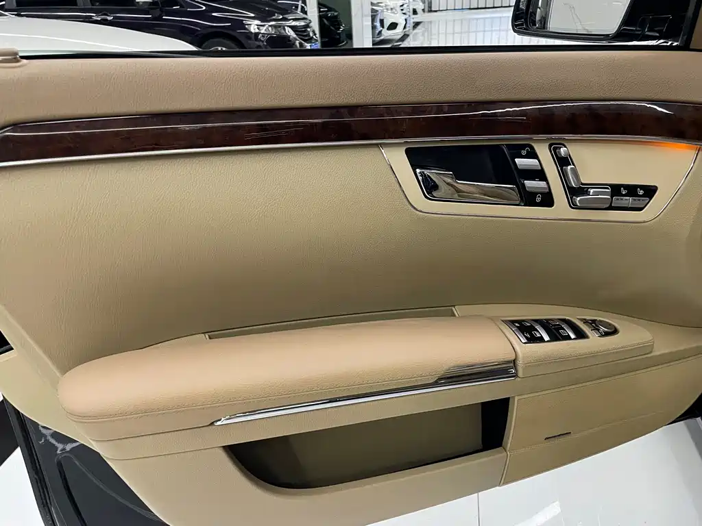 Mercedes S-Class 2010 S 350 L 4MATIC