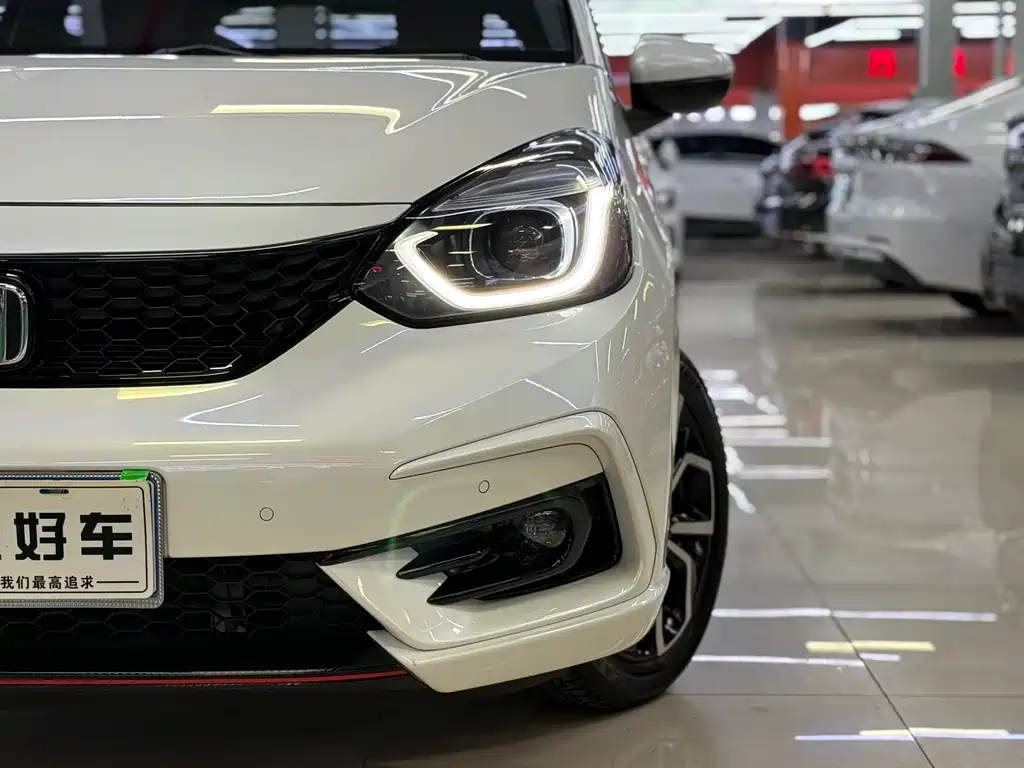 LIFE 2021 1.5L CVT Sport Heart Edition