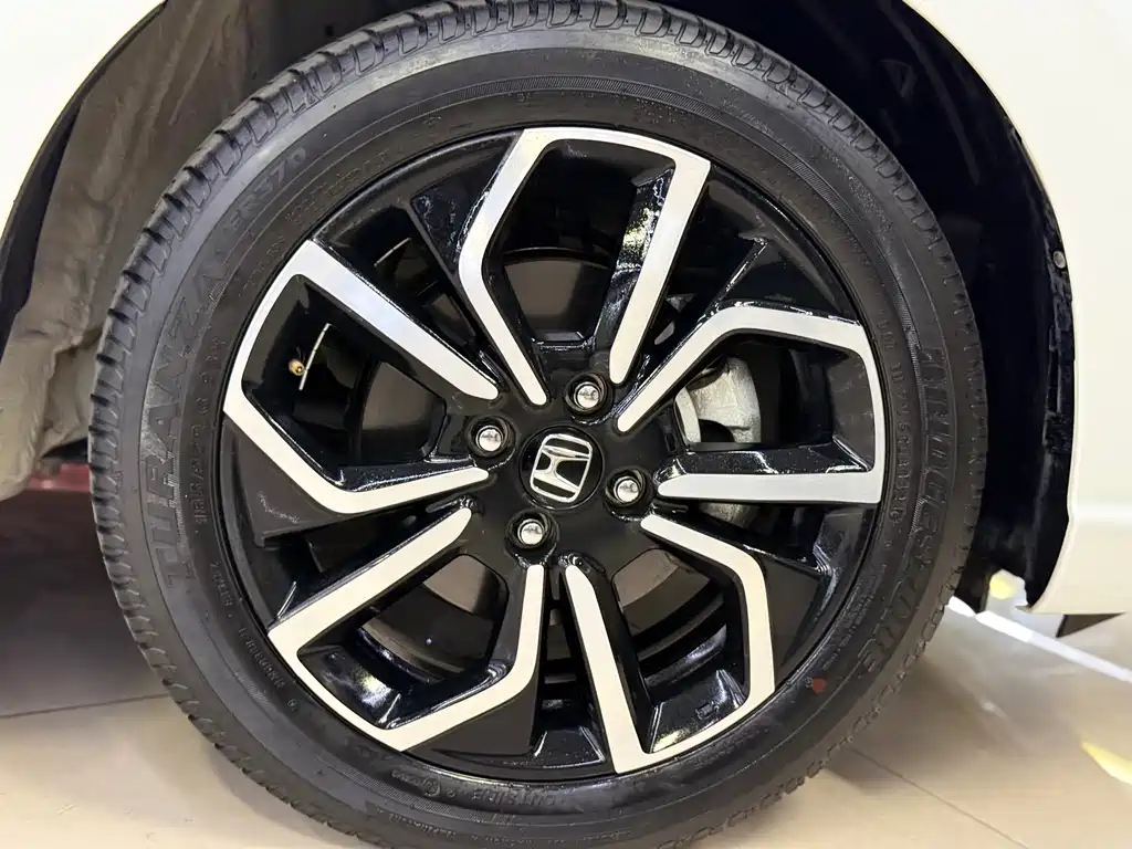 LIFE 2021 1.5L CVT Sport Heart Edition