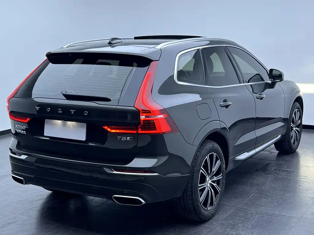 Volvo XC60 2020 T5 AWD Intelligent Luxury Edition