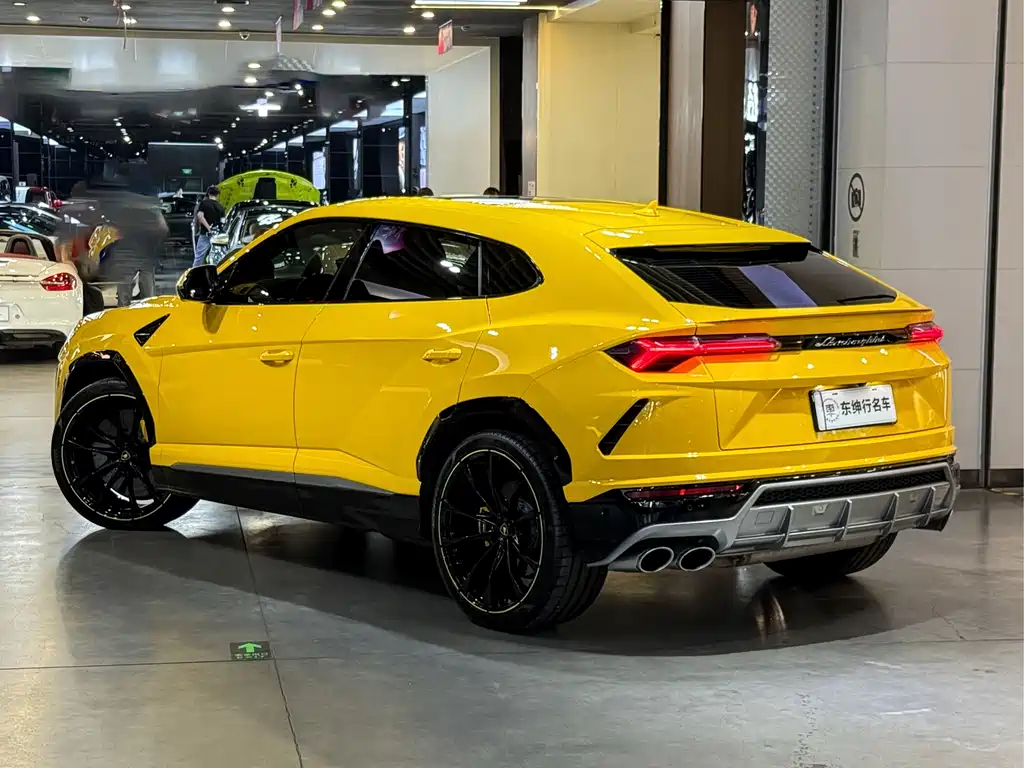 Urus 2018 4.0T V8