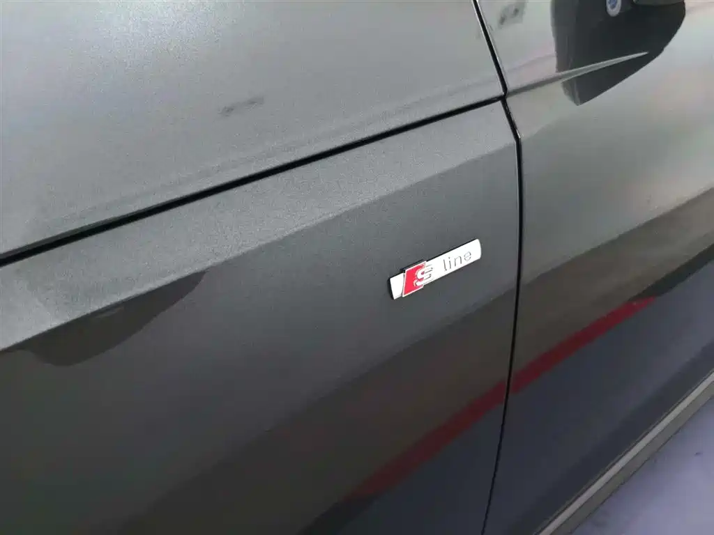 Audi A4L 2020 40 TFSI quattro Luxury Dynamic Edition