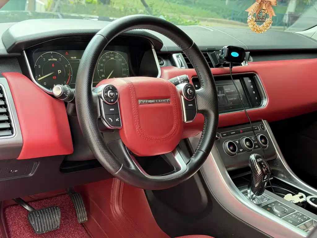 Range Rover Sport 2017 3.0 SC V6 SE