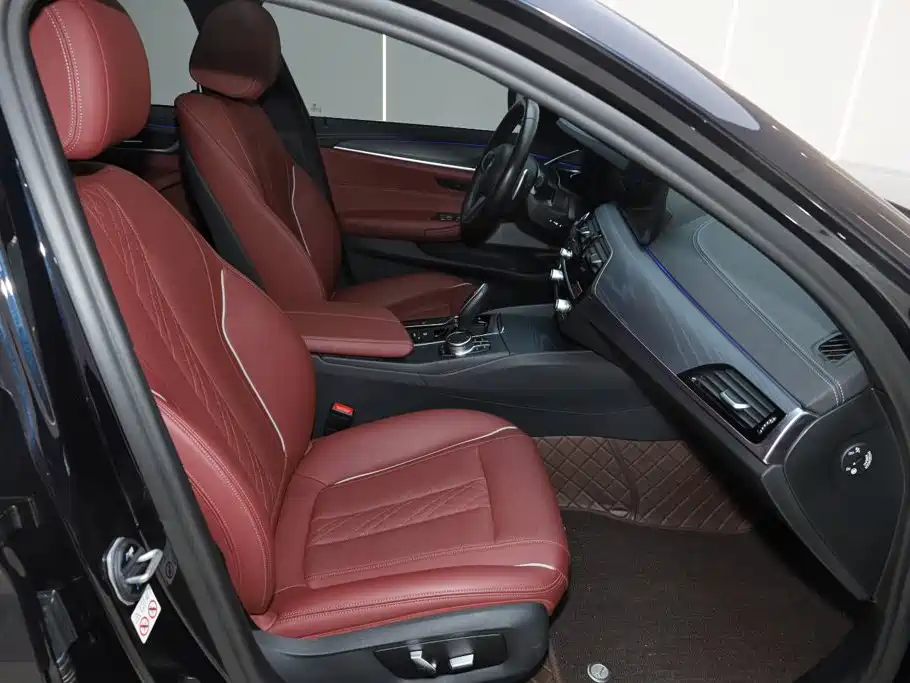 BMW 5 Series 2022 Model Refresh 530Li Leading Edition M Sport Package