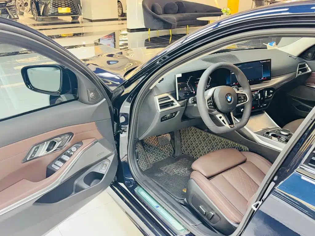 BMW 3 Series 2025 Model 330Li M Sport Nightshade Package