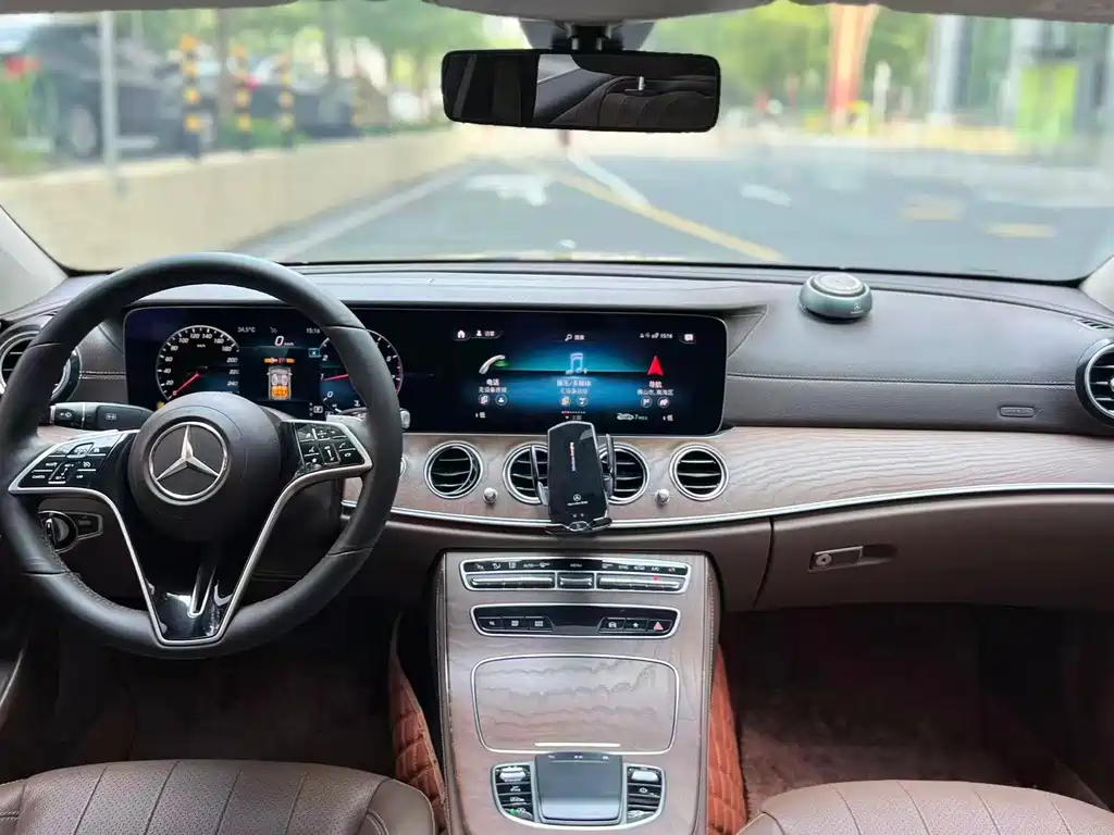 Mercedes-Benz E-Class 2021 E 300 L Fashion Edition