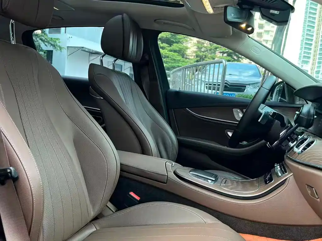 Mercedes-Benz E-Class 2021 E 300 L Fashion Edition