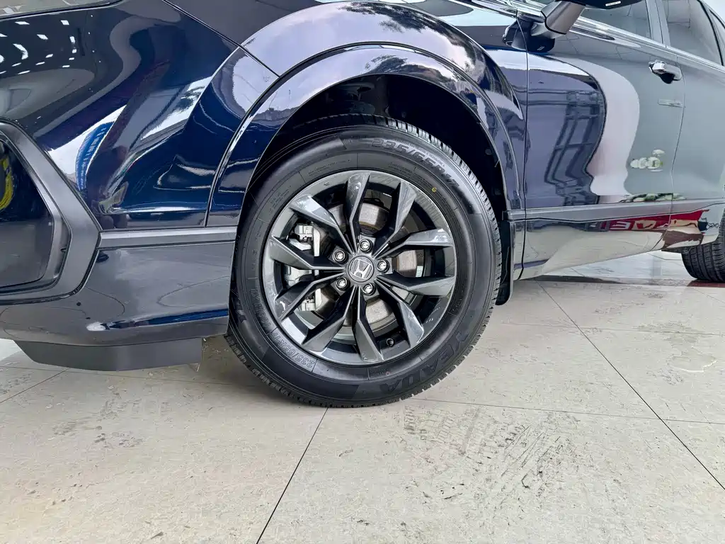 Honda CR-V 2023 240TURBO 2WD Luxury Edition 5-seater