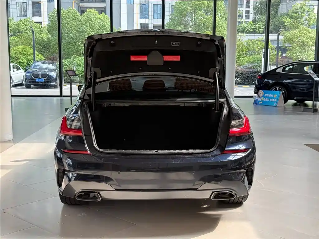 BMW 3 Series 2021 325Li M Sport Nightshade Package