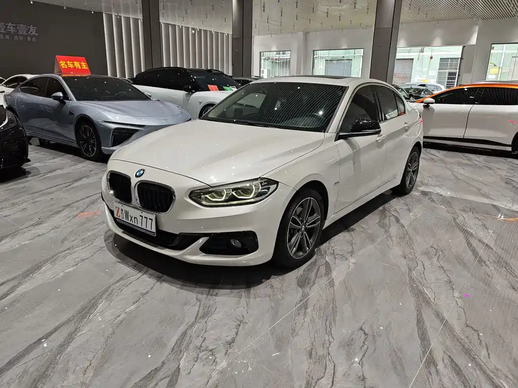 BMW 1 Series 2017 118i Sport Line