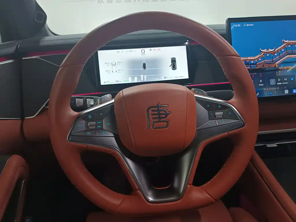 Tang L 2025 EV 600KM Four-Wheel Drive LiDAR Flagship Model