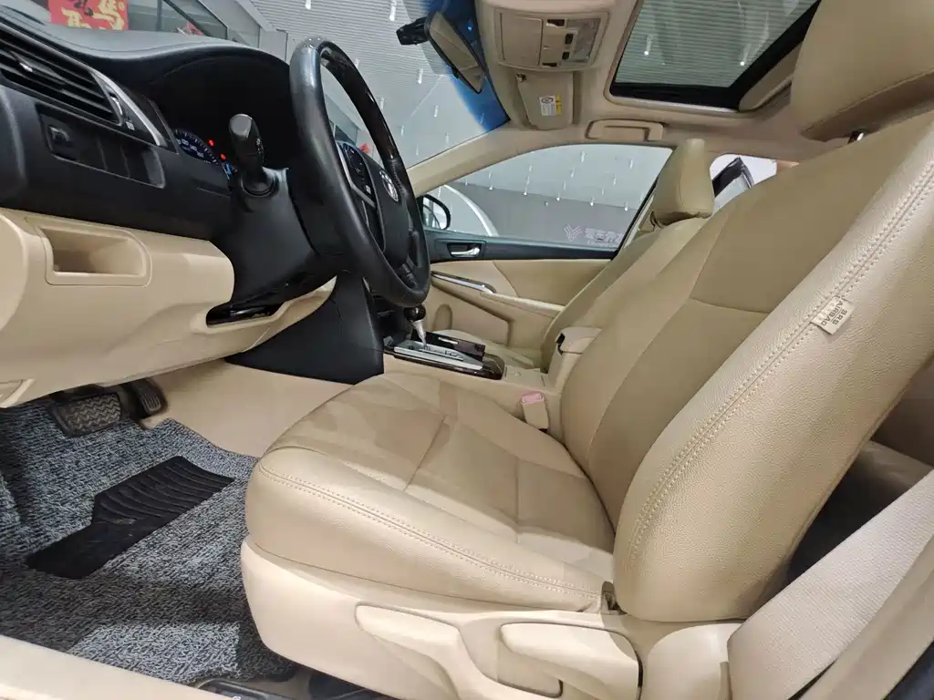 Camry 2015 2.0E Elite Edition