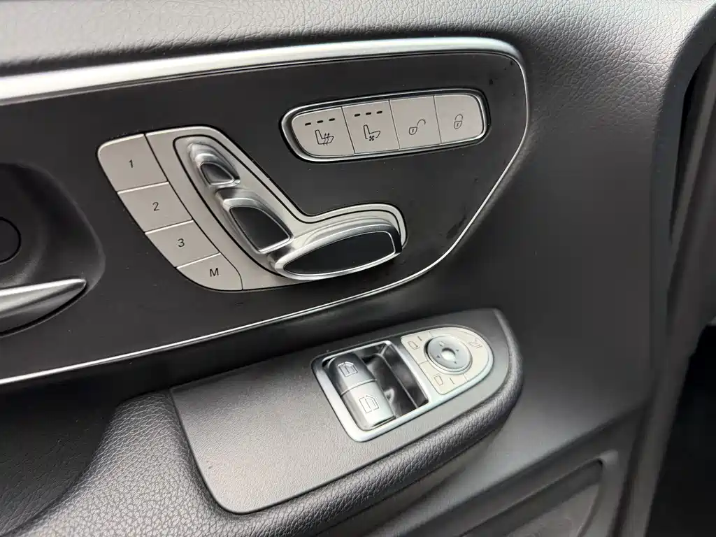 Mercedes-Benz V-Class 2021 V 260 Long Range Edition