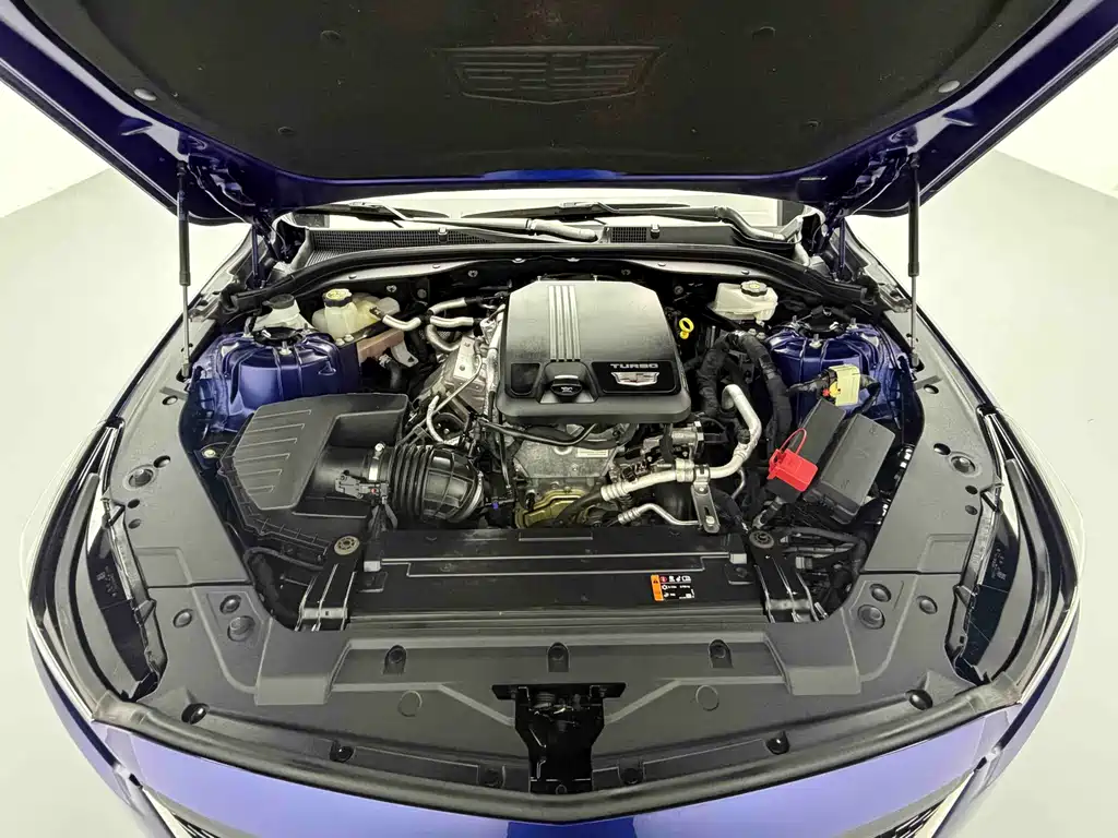 Cadillac CT5 2023 28T Luxury (Standard)