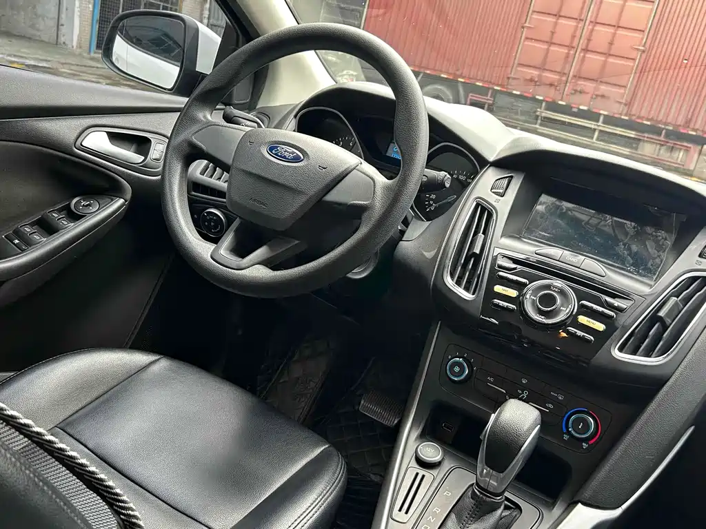 Ford Focus 2017 Two-door 1.6L Automatic Comfort Edition Smart Drive