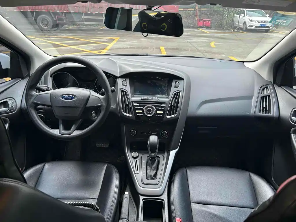 Ford Focus 2017 Two-door 1.6L Automatic Comfort Edition Smart Drive