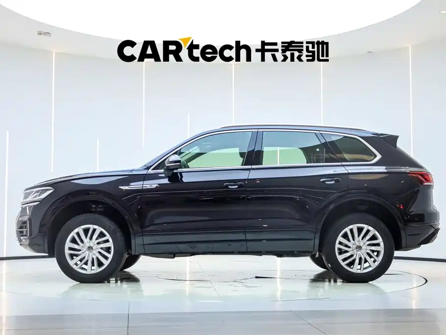 Touareg 2021 2.0 TSI Sharp Wing Edition