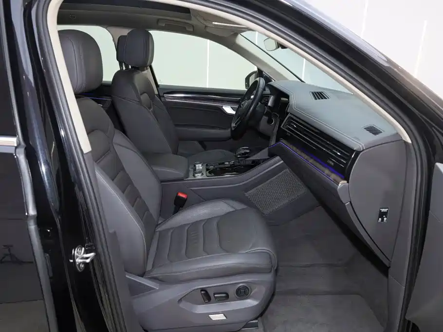 Touareg 2021 2.0 TSI Sharp Wing Edition
