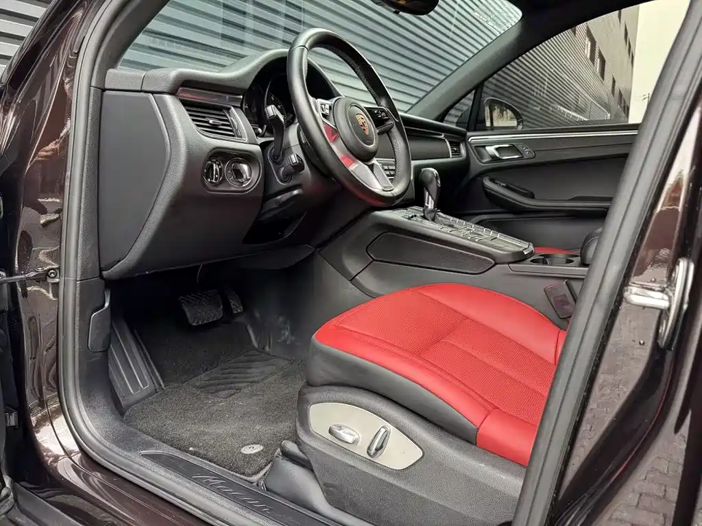 Macan 2.0T 2017