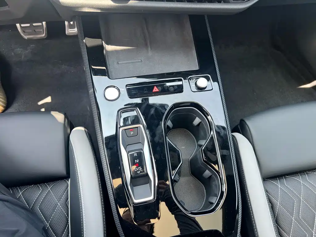 Audi A5L 2026 model Sport Plus