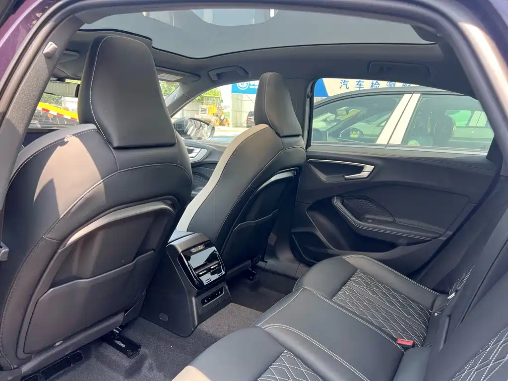 Audi A5L 2026 model Sport Plus