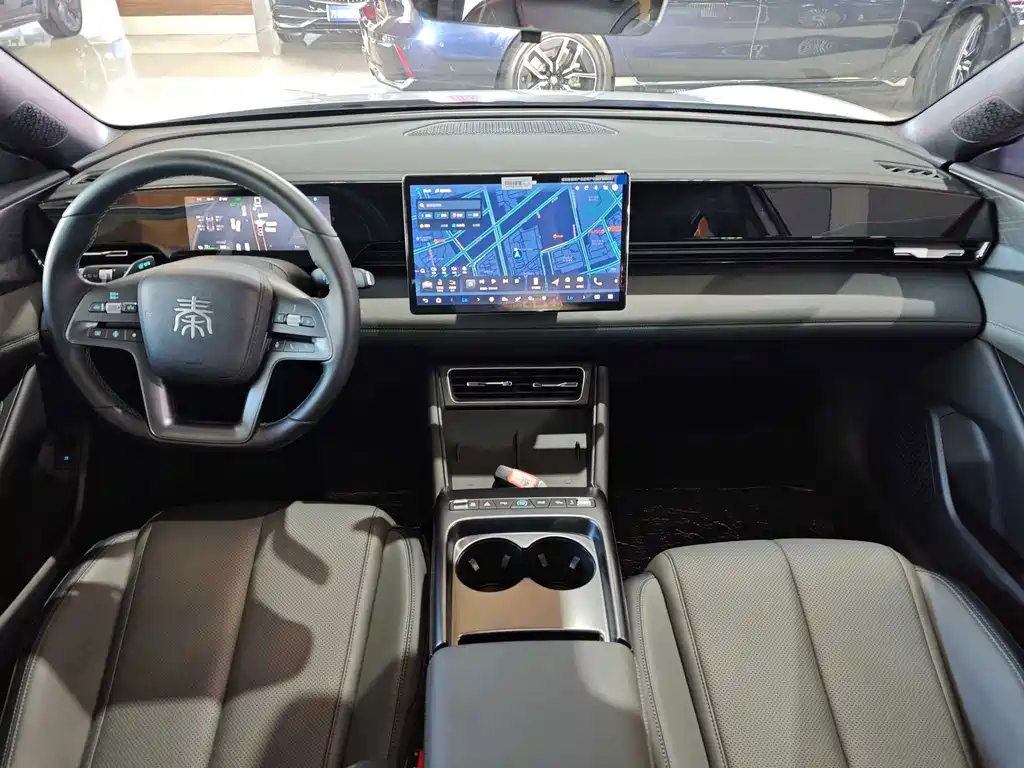 秦L 2025款 EV 545KM超越型