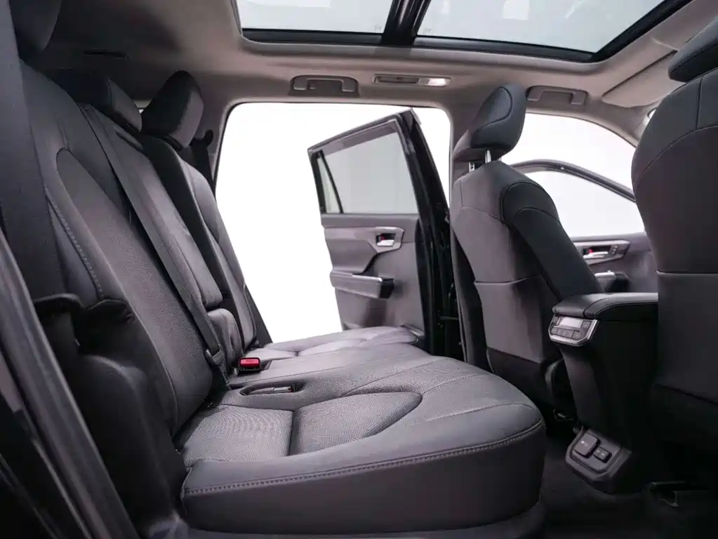 Hanlan Da 2022 Double Engine 2.5L 4WD Supreme Edition 7-seat