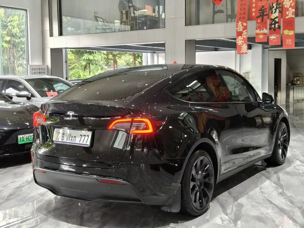 Model Y 2022 Rear-Wheel Drive Edition