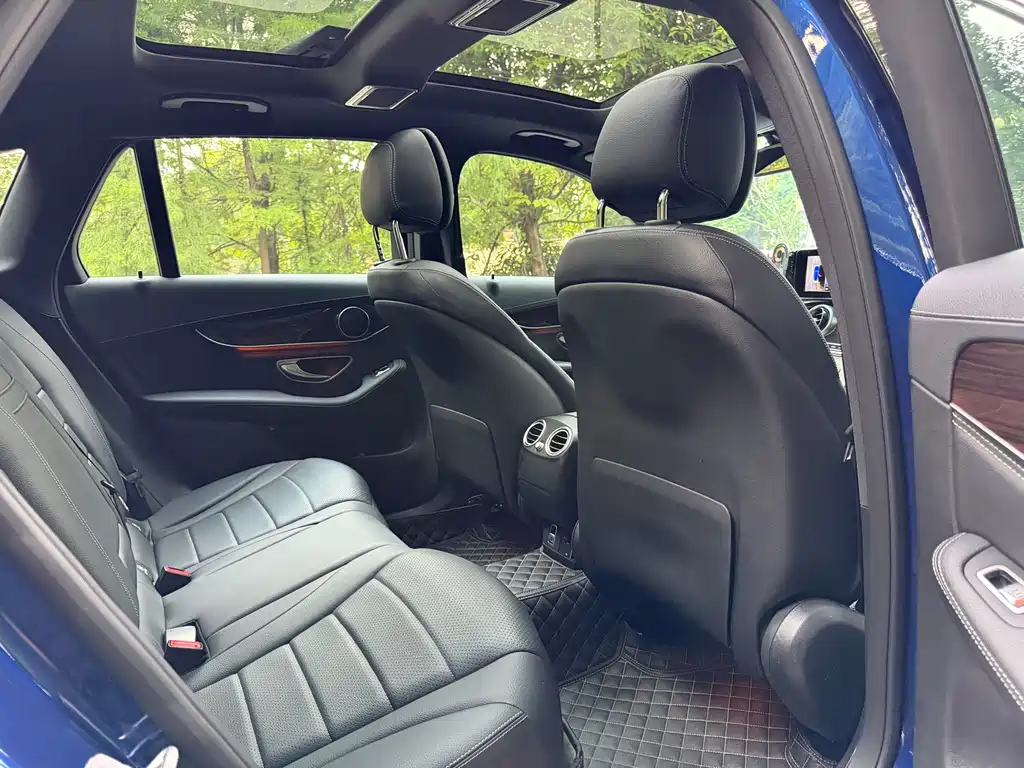 Mercedes-Benz GLC 2019 GLC 260 4MATIC Dynamic Edition