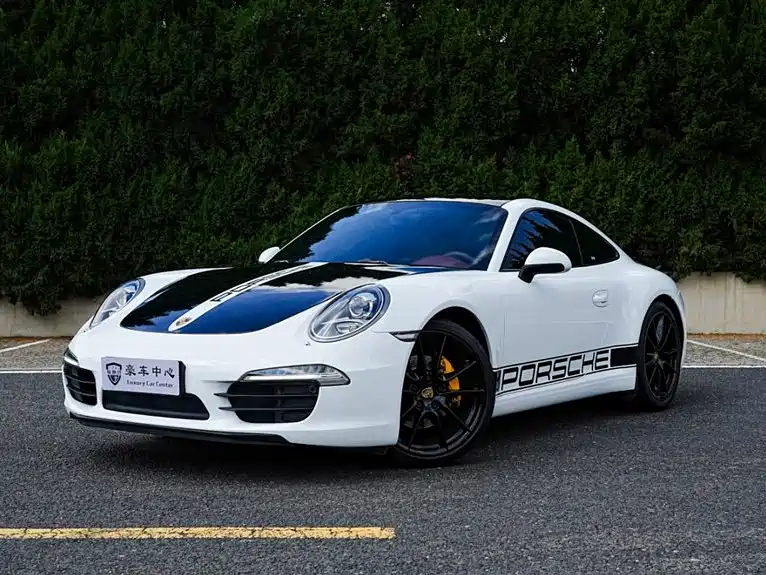 Porsche 911 Carrera 3.4L 2012 Model