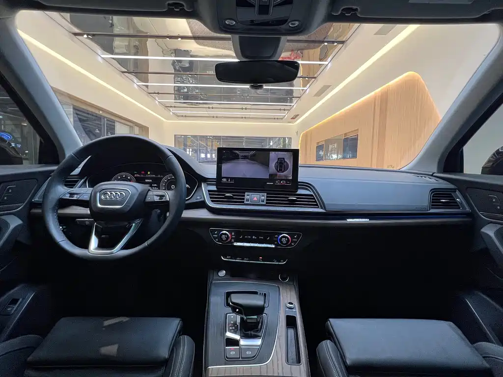 Audi Q5L 2022 40T Premium Dynamic Edition