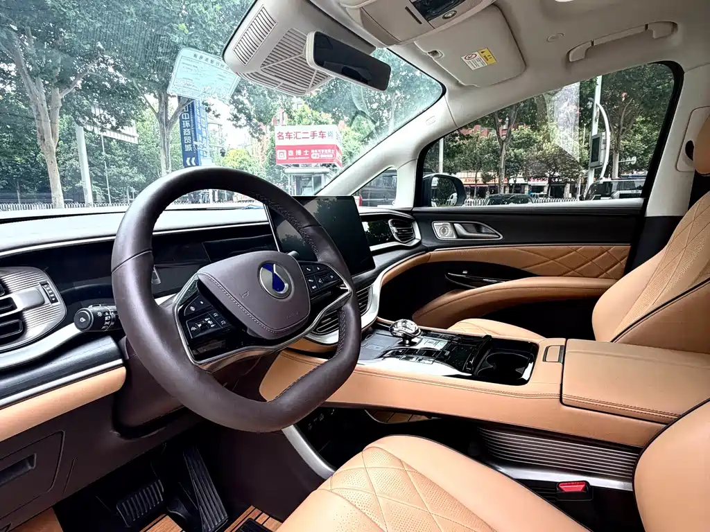 Tengri D9 2024 Model DM-i 980 All-wheel Drive Prestige Edition