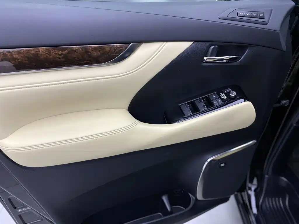 Alphard 2021 2.5L Luxury Hybrid