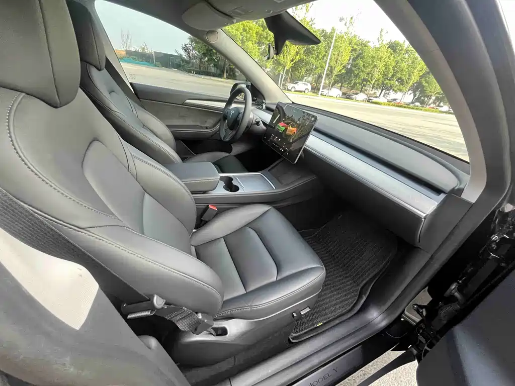 Model Y 2023 Rear-Wheel Drive Edition