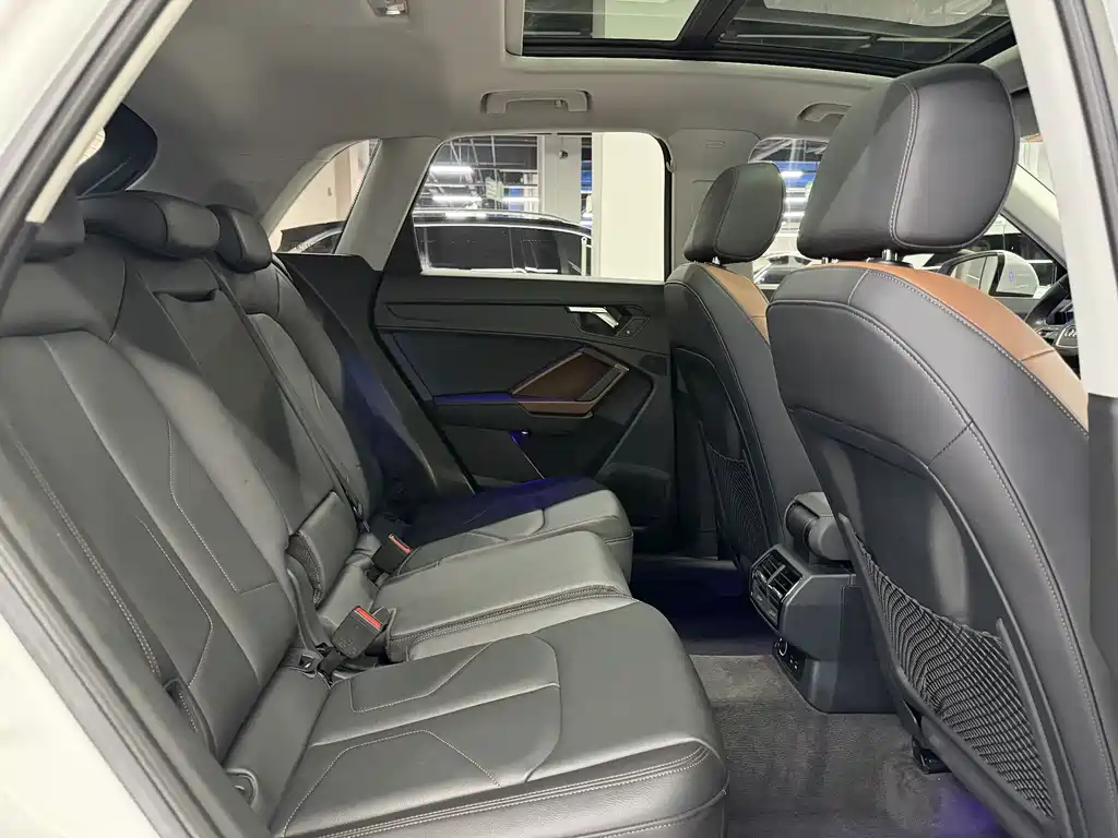 Audi Q3 2022 35 TFSI Fashion Elegance Edition
