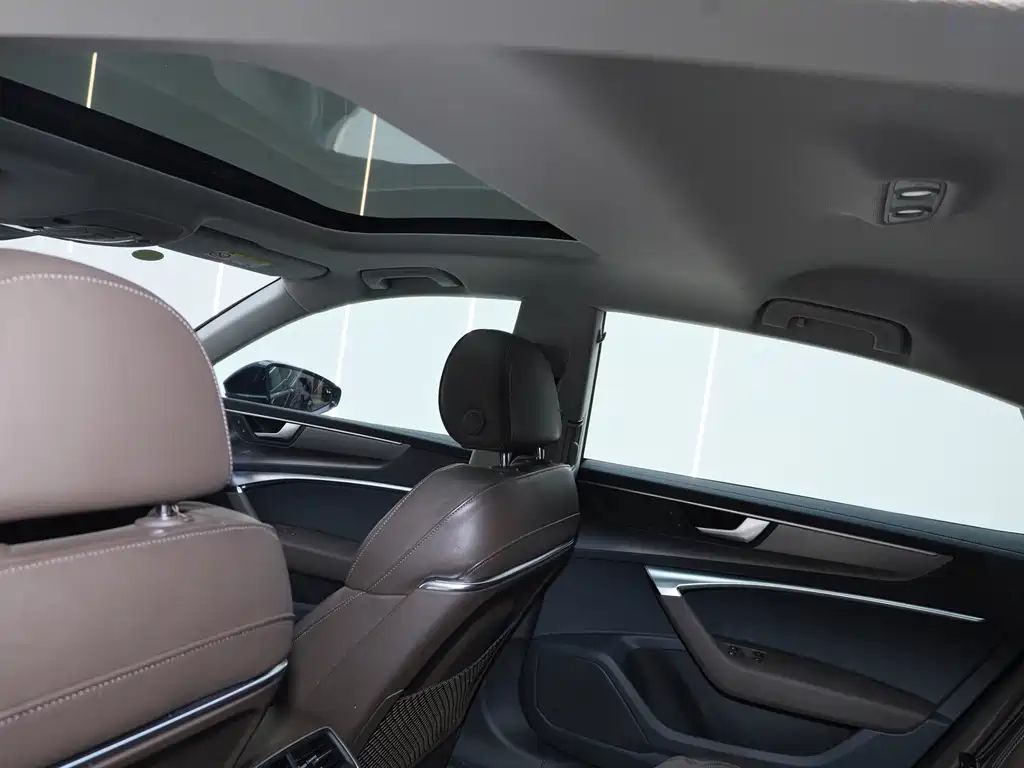 Audi A7L 2024 45TFSI S-line Zhumeng Edition Liucheng Package