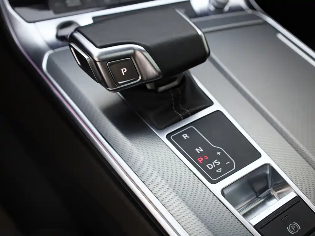 Audi A7L 2024 45TFSI S-line Zhumeng Edition Liucheng Package